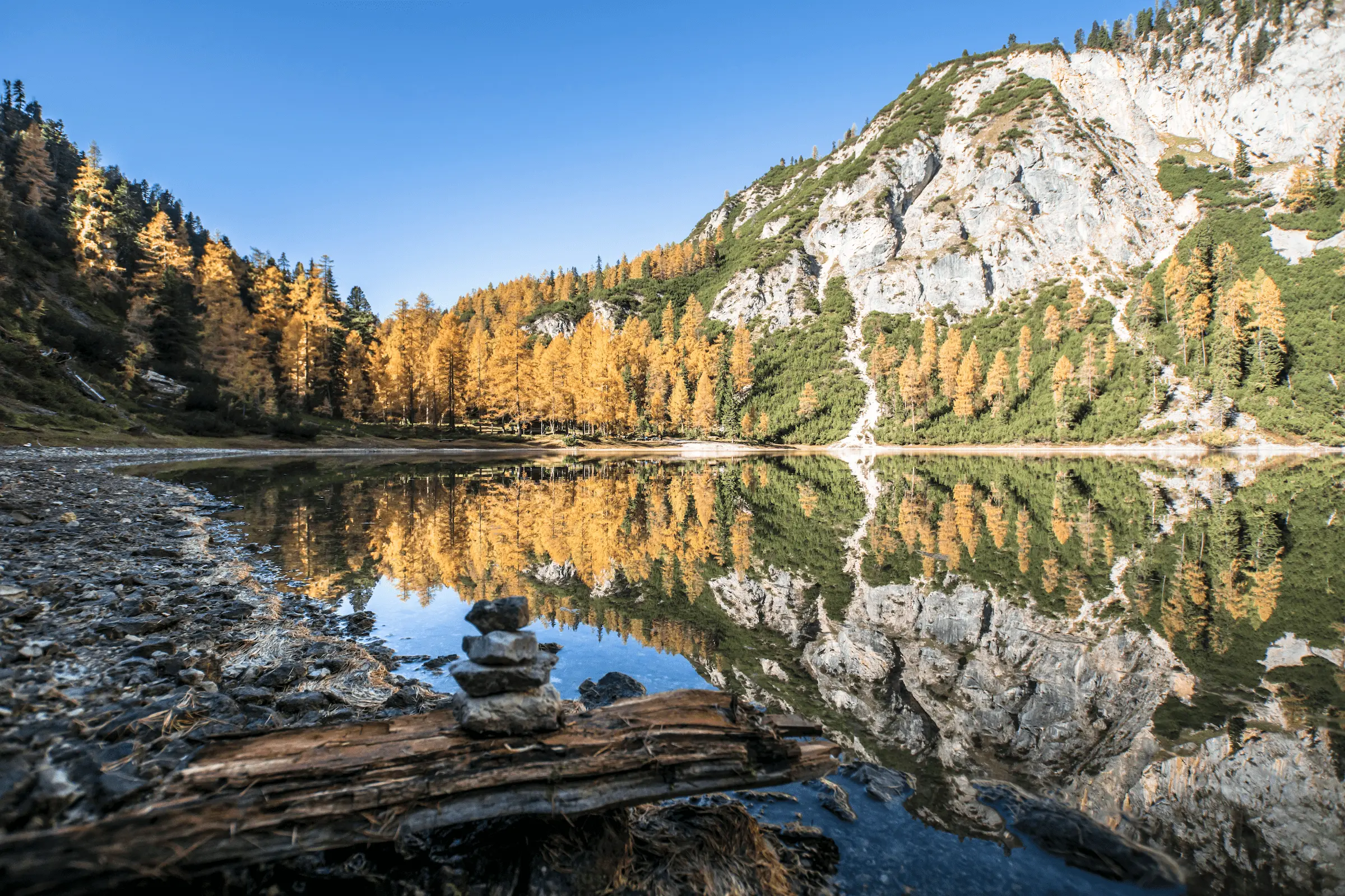 Bergsee im Herbst – Sunchalets Schladming Bergsee im Herbst – Sunchalets Schladming